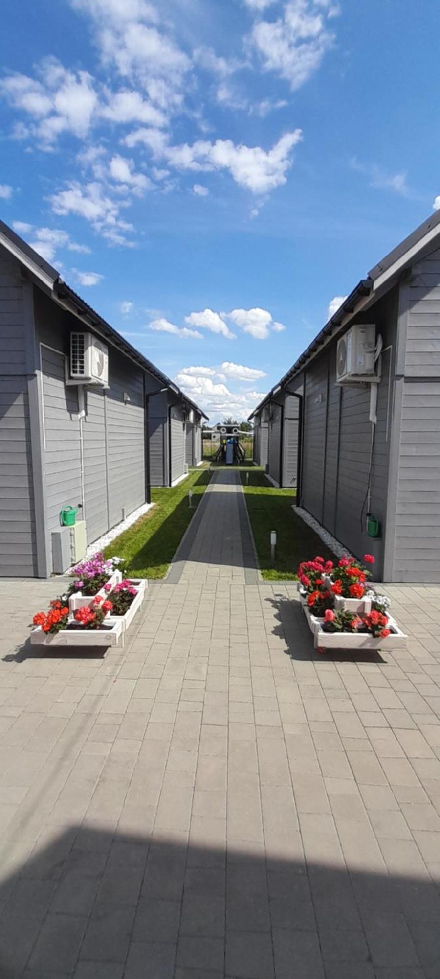 Port Relaks Klimatyzowane Domy Caloroczne W Rewalu Exterior foto